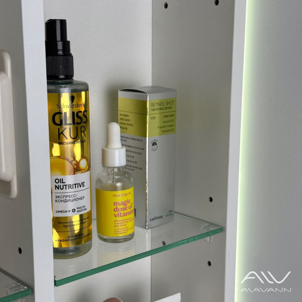 Зеркало-шкаф Лана Плюс 80x80 с подсветкой, часами и подогревом - изображение 4